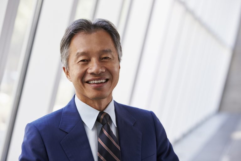 5 Reasons Leaders Should Smile More